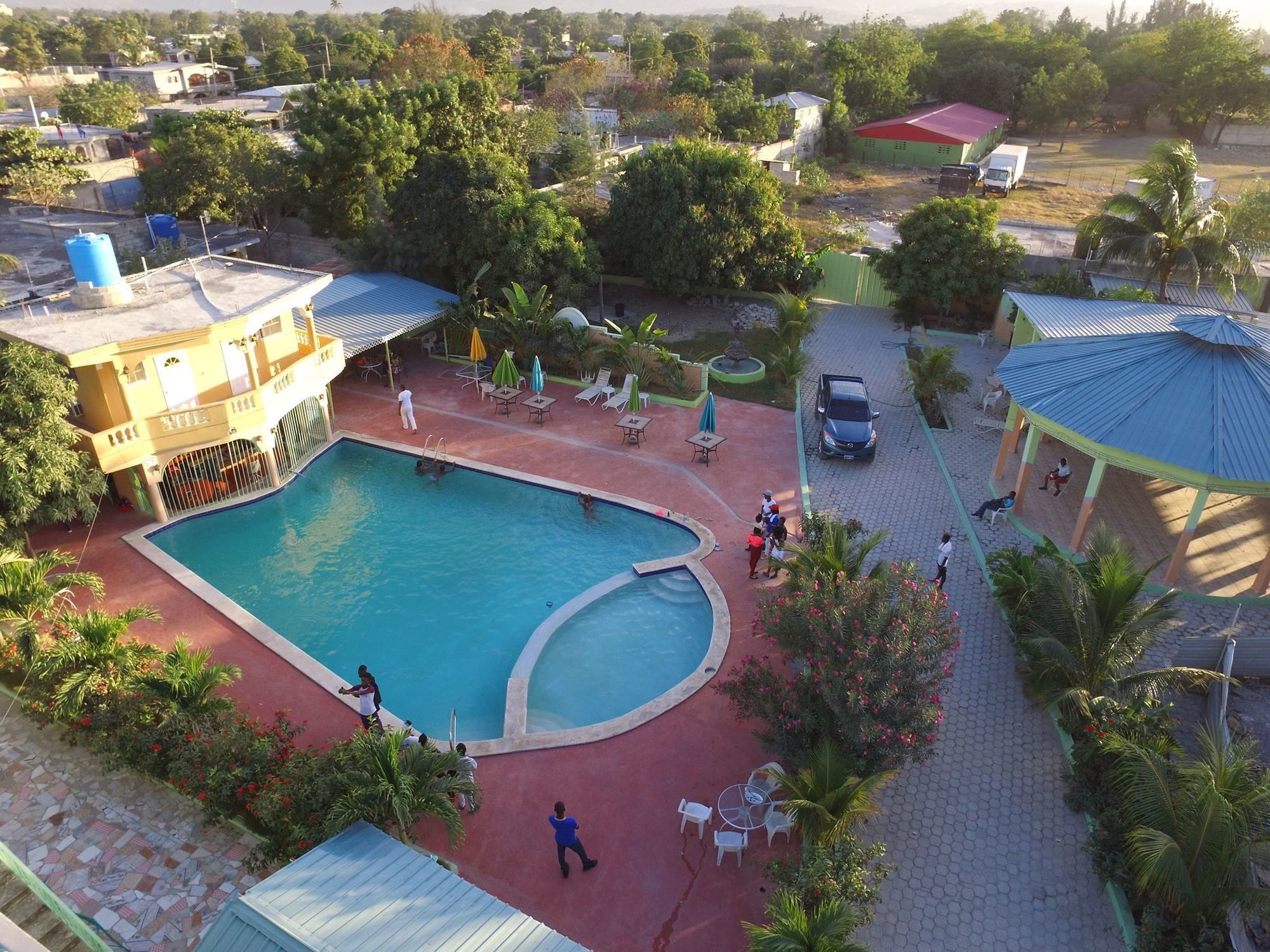 La Cayenna Hotel Et Restaurant Port-au-Prince Ngoại thất bức ảnh